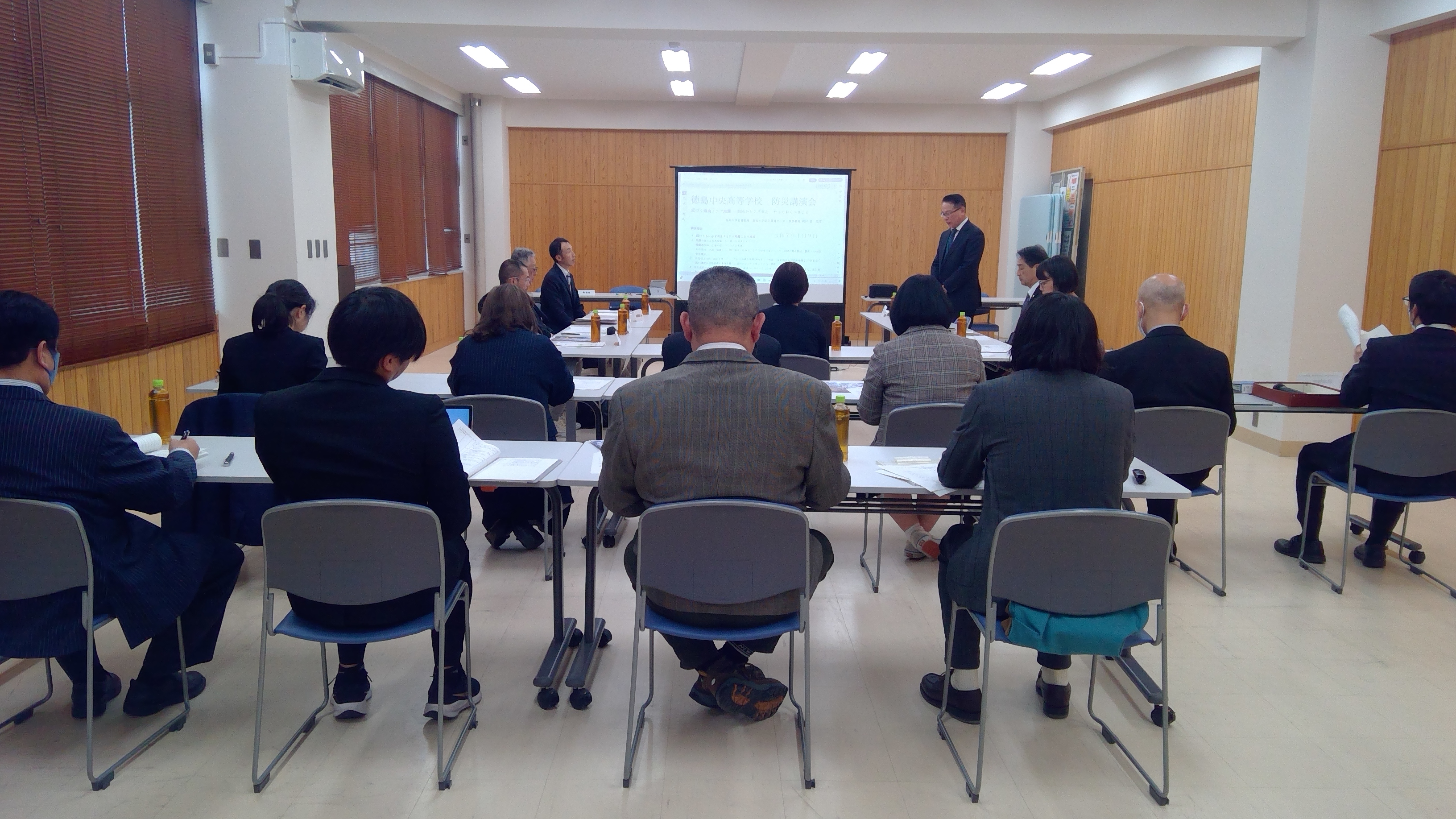 WIN_20251126_14_00_48_Pro