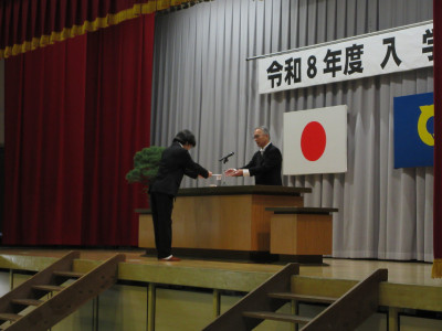新入生代表　入学式